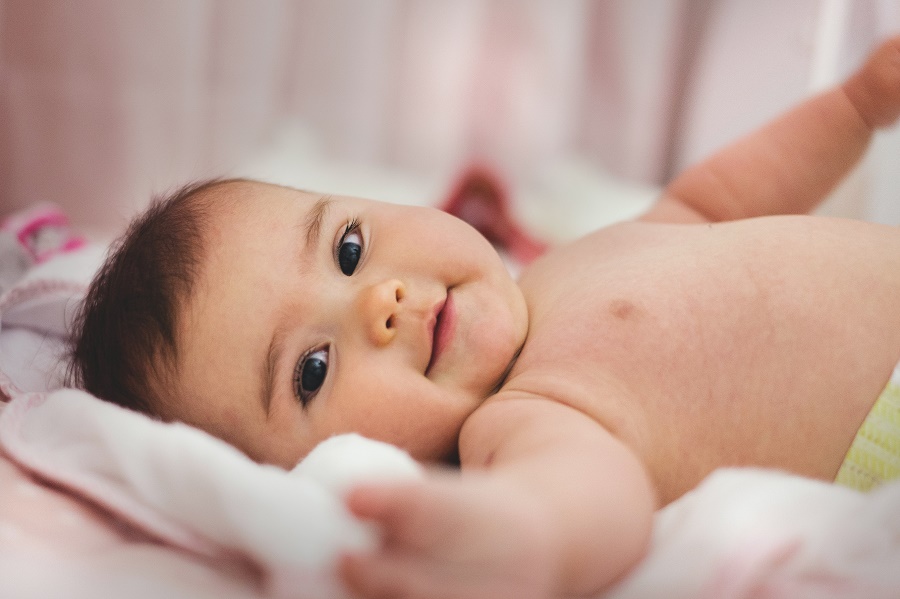 Penyebab dan Cara Mengatasi Bayi Cegukan (sumber: Pexels)